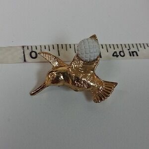 Vintage Gold Tone Bird Brooch‎ Pin Textured Metal Retro Statement Jewelry Gift